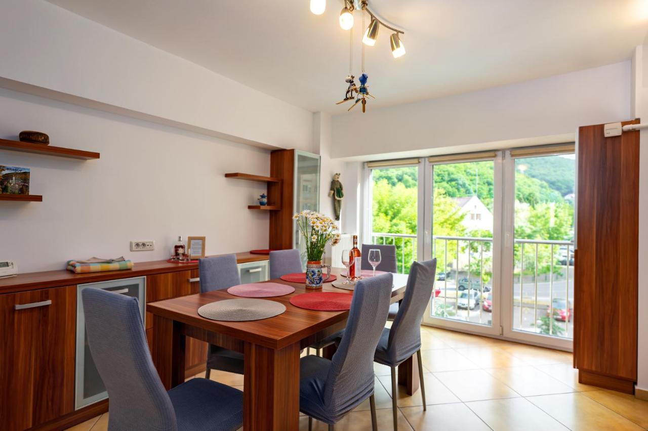 Metropolitan Wildscape View Apartment Brasov Bagian luar foto